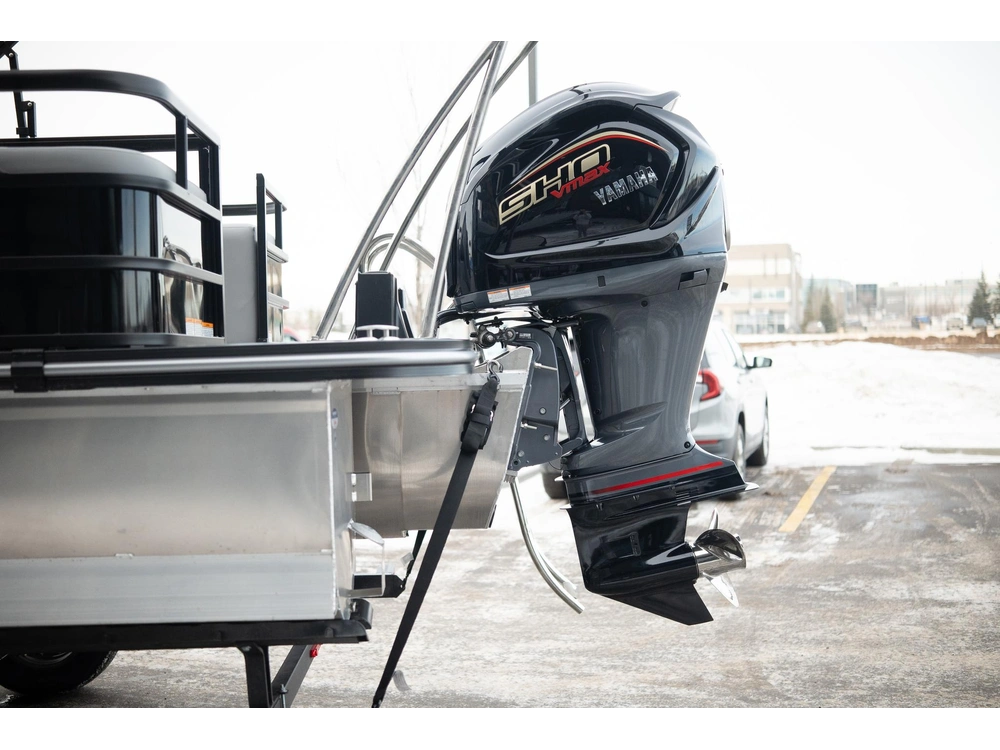 2026 Suncatcher Fusion 322ss alt