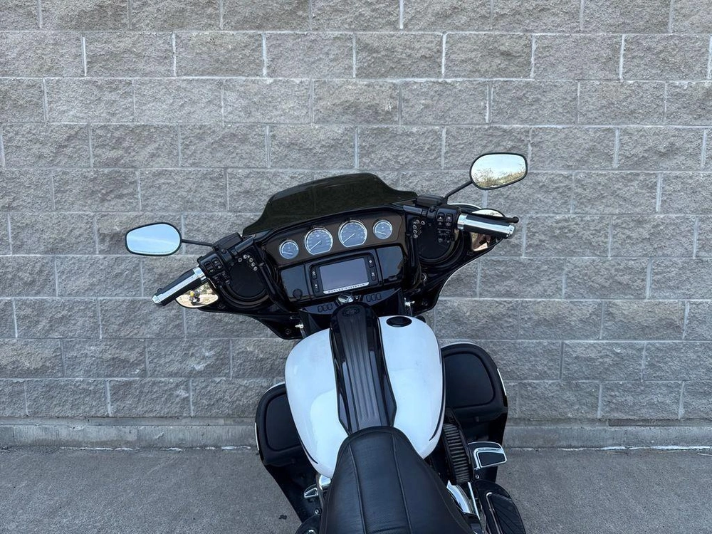 2016 Harley-davidson Flhxse - Cvo™ Street Glide® alt