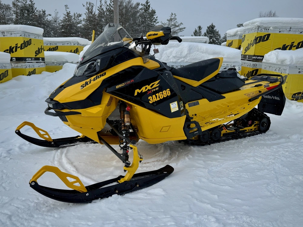 2024 Ski-doo Mxz Xrs Competition Package 850 E-tec Turbo R W/ 10.25" Touchscreen alt