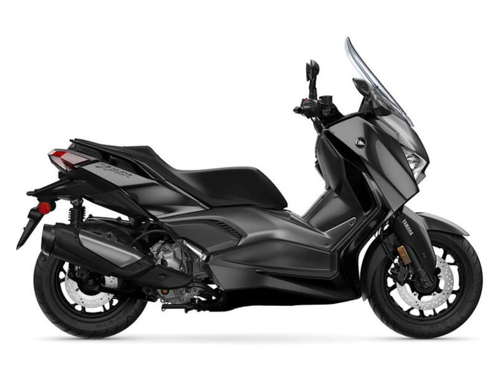 2025 Yamaha Xmax alt