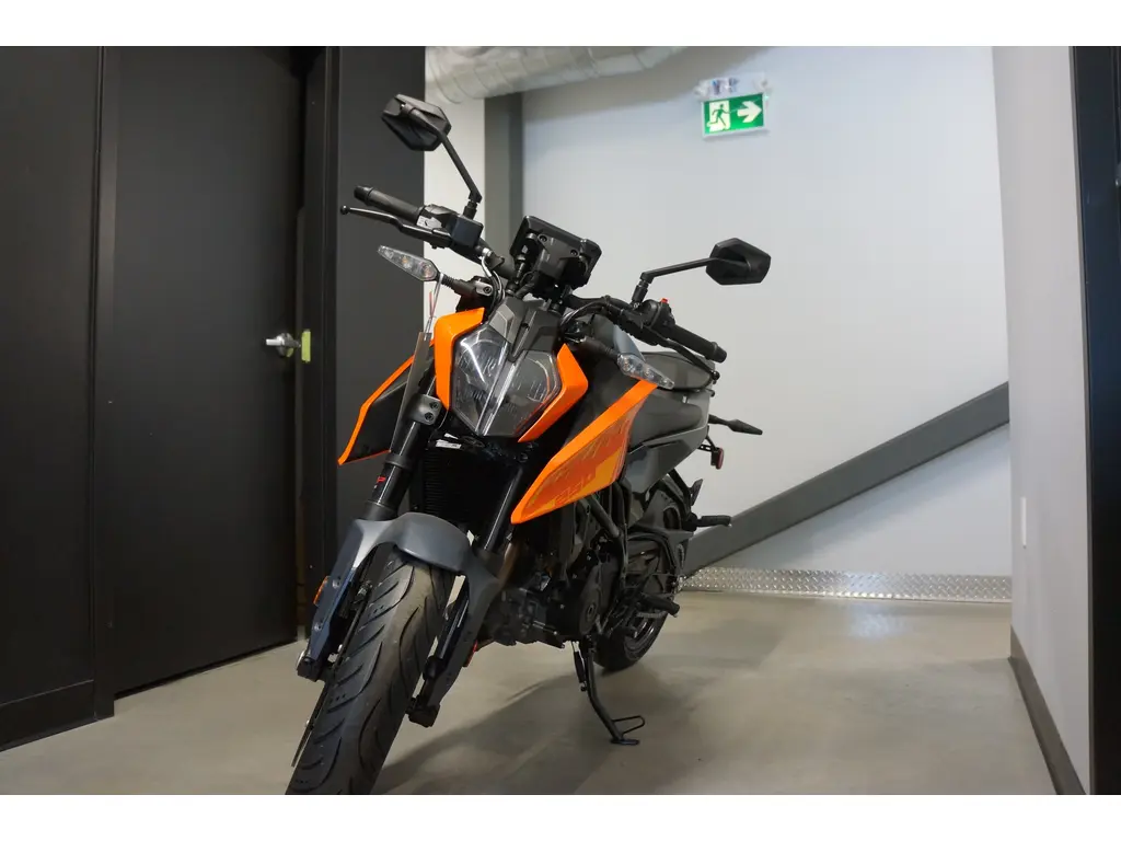 2024 KTM 250 DUKE
