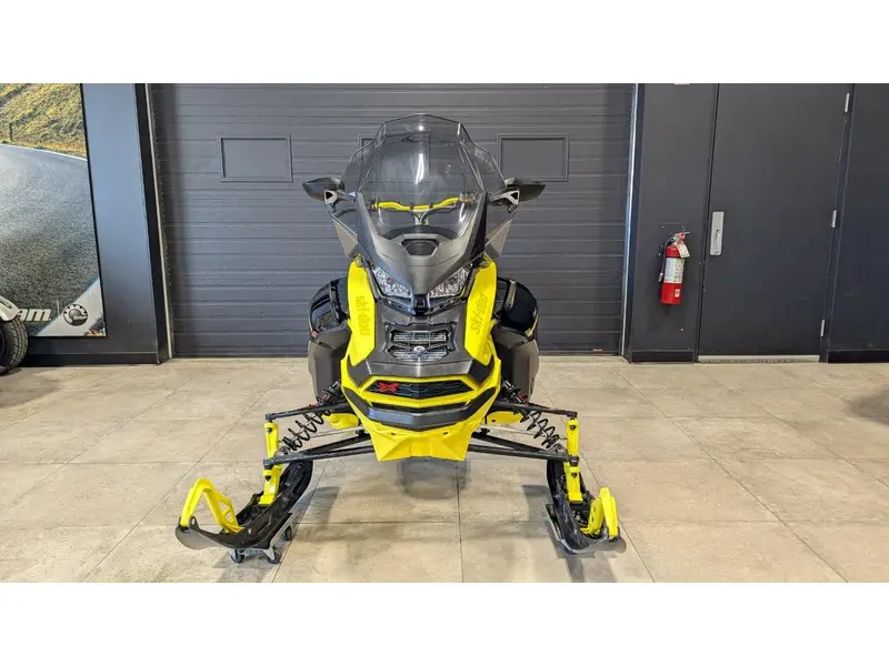 2022 Ski-Doo RENEGADE X 900 TURBO R USED
