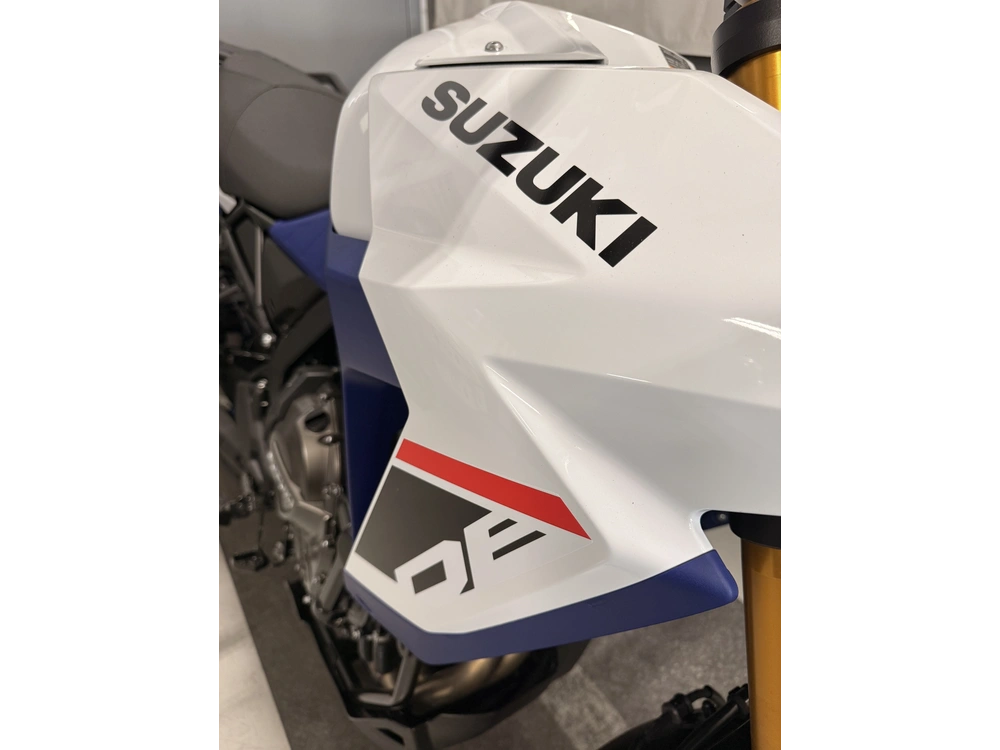 Suzuki V-strom 800de V-strom 800 De 2026 alt