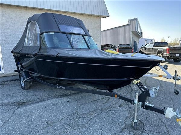 2023 Lund Boat Co 1775 Adventure Sport 115 Hp Honda alt