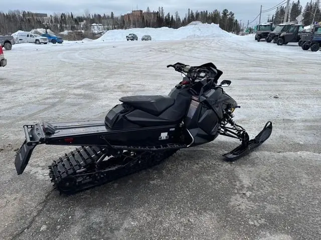 2019 Polaris 800 switchback 144