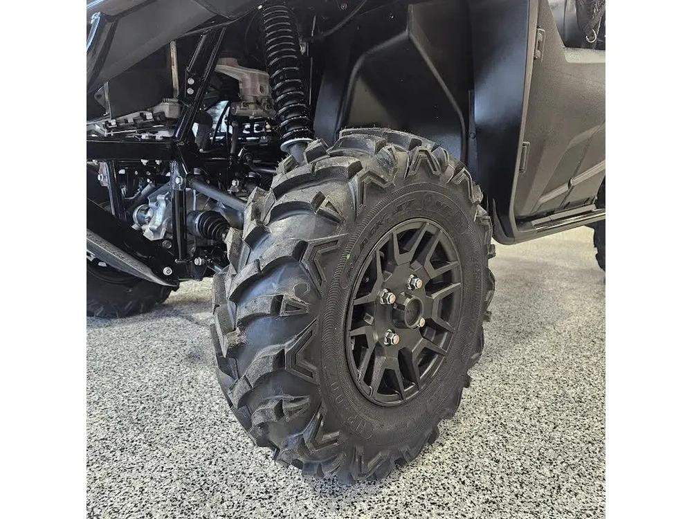 2025 Honda Pioneer 700 alt