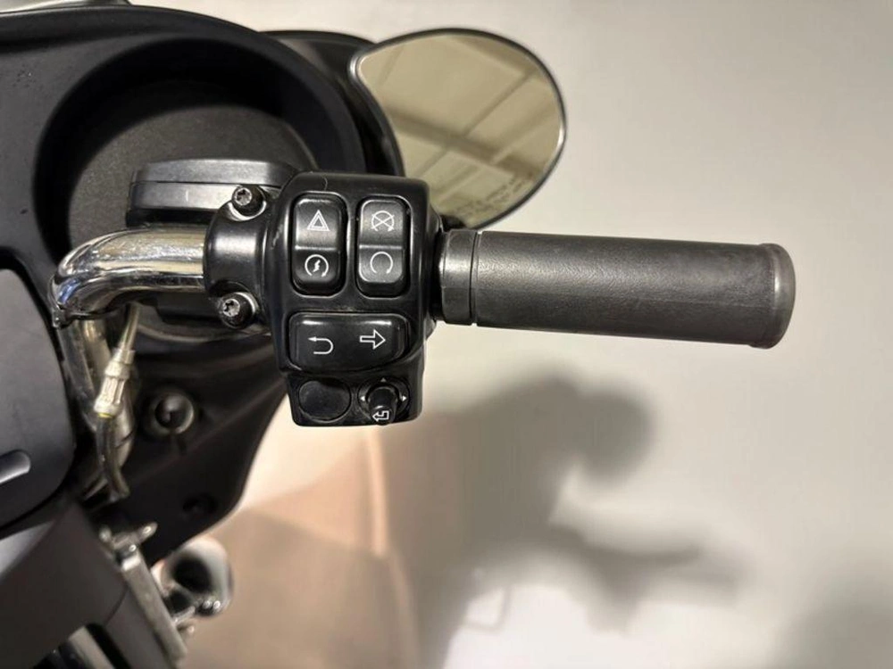 2019 Harley-davidson Flhx - Street Glide® alt