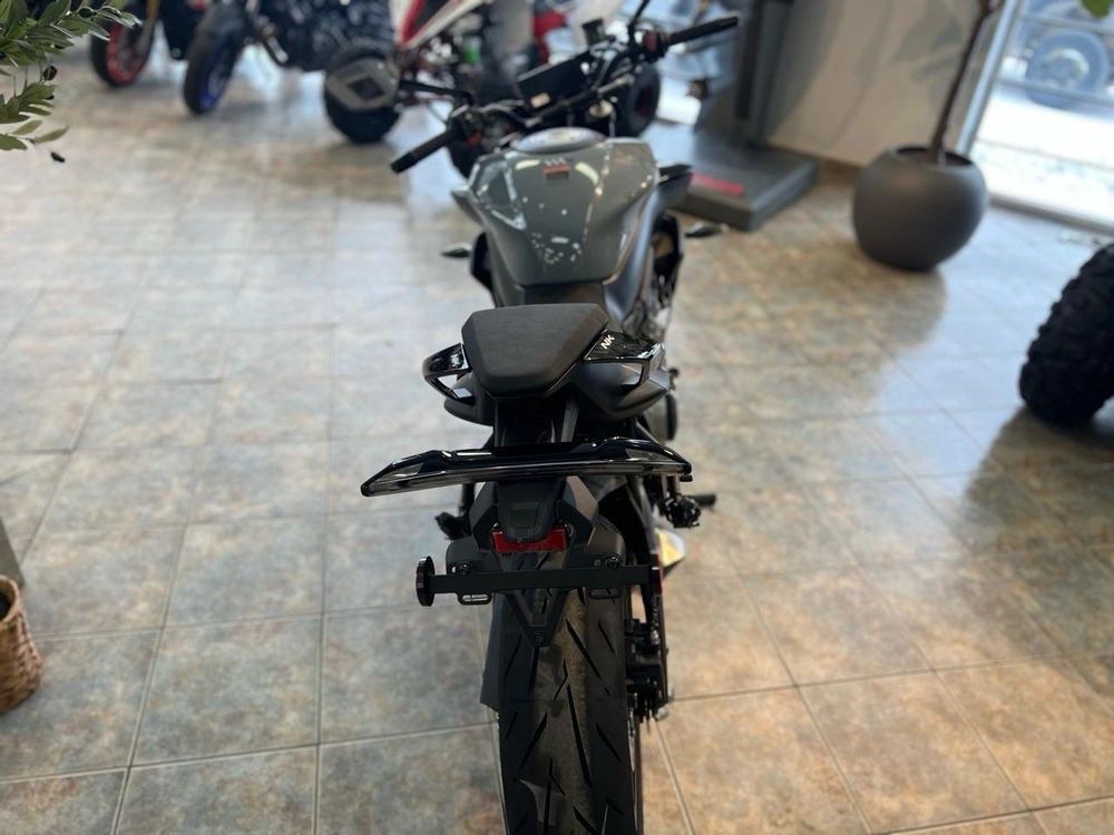 Cfmoto 675nk 2026 alt