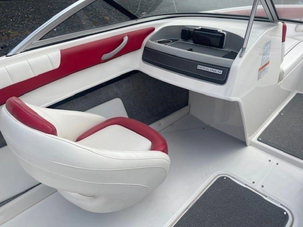 2012 Bayliner 195 Flight Series alt