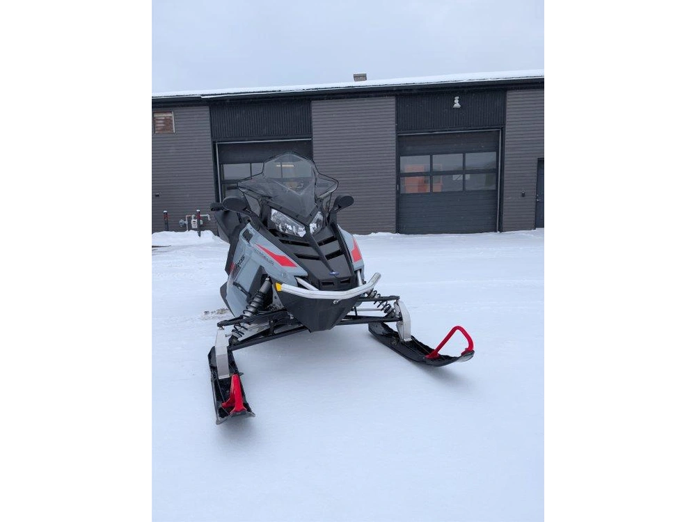 Polaris 550 Voyageur Adventure 144 2024 alt