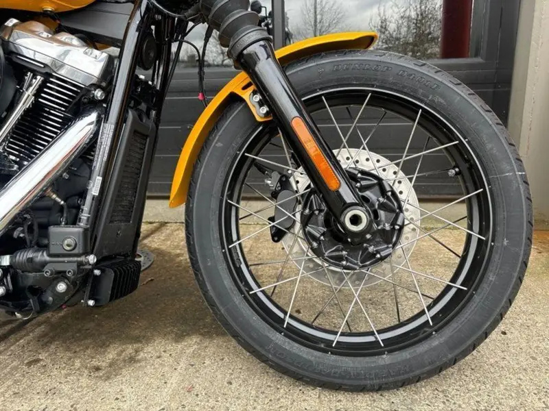2025 Harley-Davidson FXBB - Street Bob® thumbnail 5