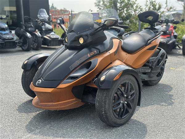 2011 Can-Am SPYDER RS thumbnail 4