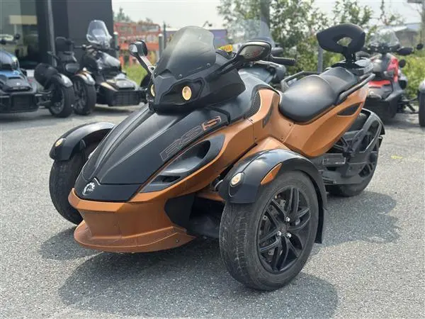 2011 Can-Am SPYDER RS