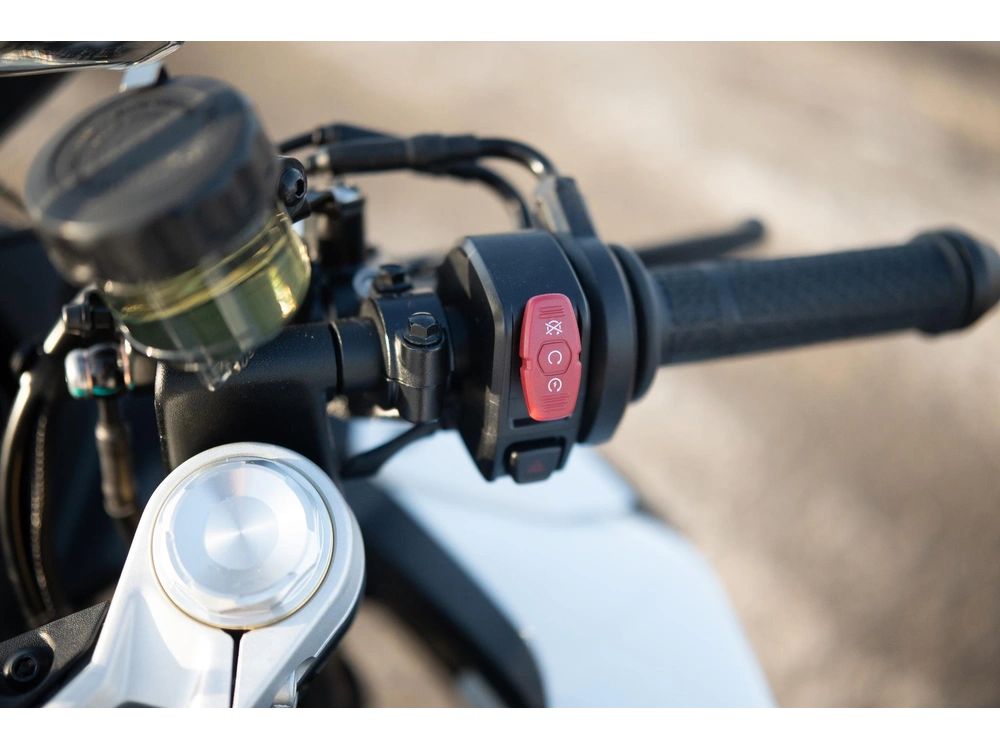 2026 Cfmoto 450ss alt