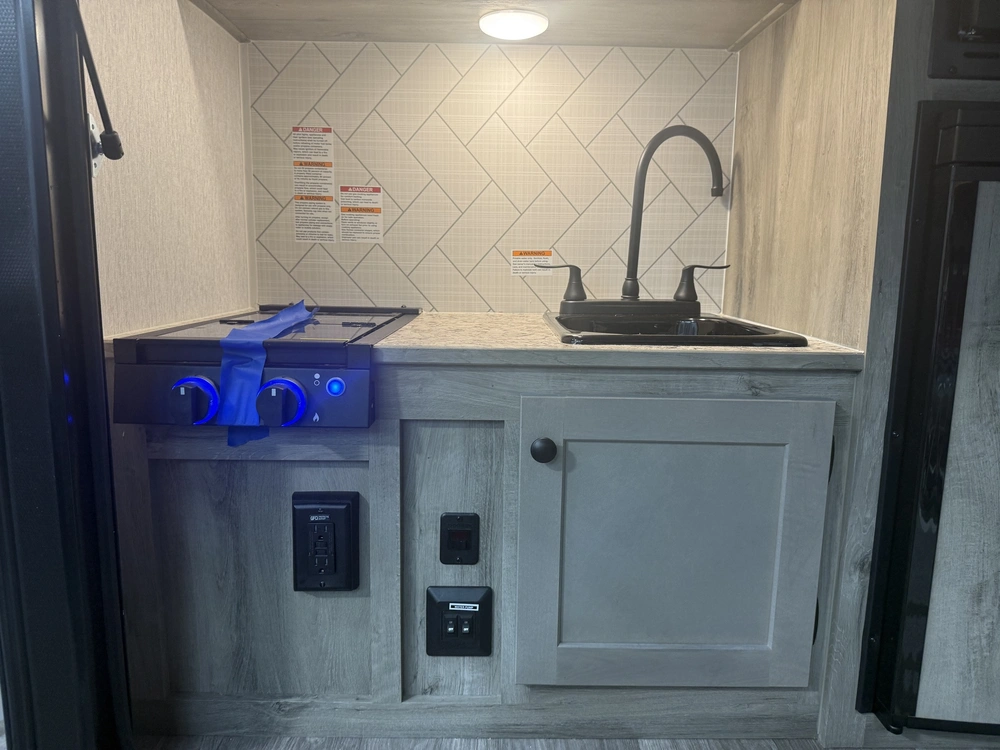 Sunset Park Rv Sunlite Limited 19bh 2026 alt