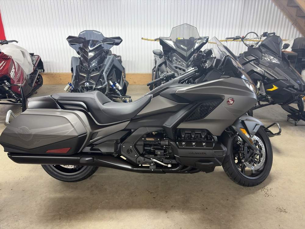 2026 Honda Gold Wing Dct alt