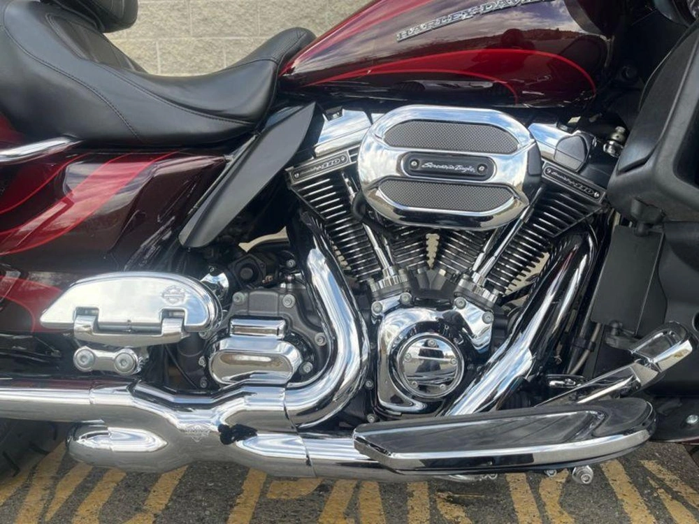 2015 Harley-davidson Fltruse - Cvo™ Road Glide® Ultra alt