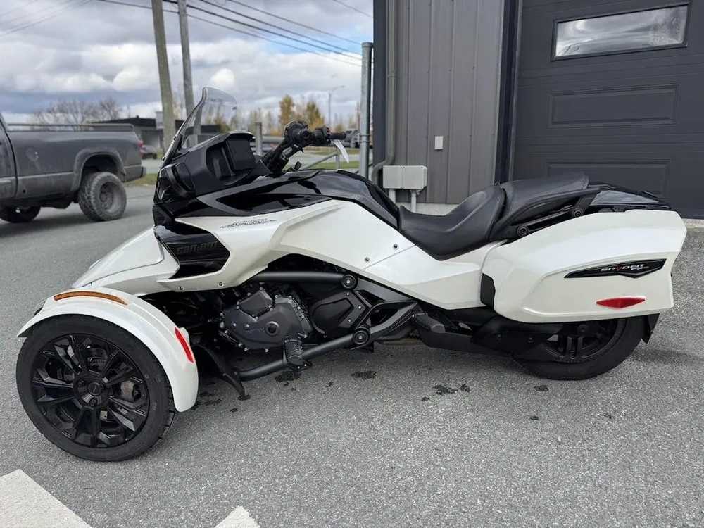 Can-am F3-t 2025 alt