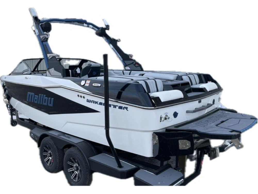 2026 Malibu 22 Lsv alt