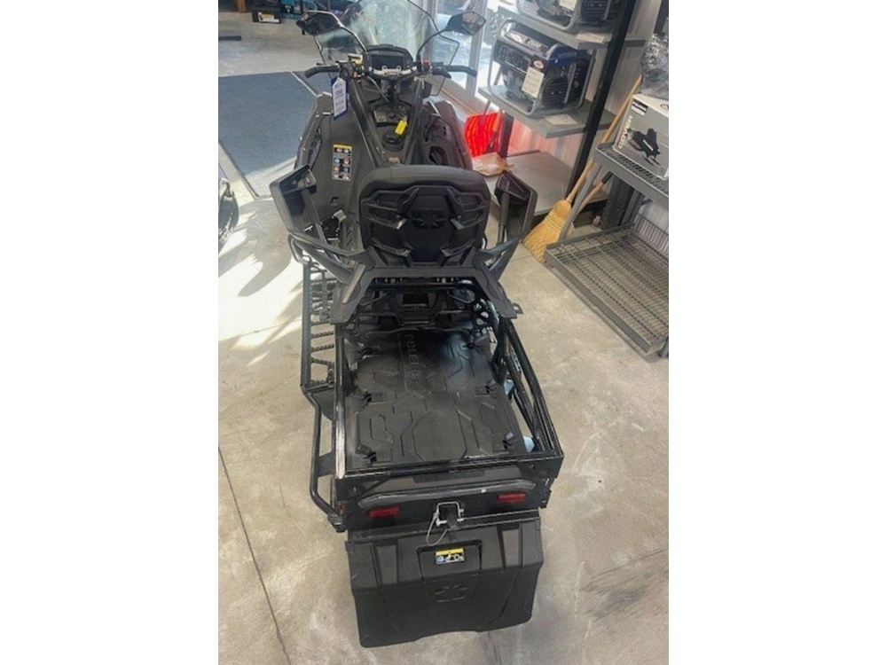 2025 Polaris 650 Titan Adventure 155 1.8" alt