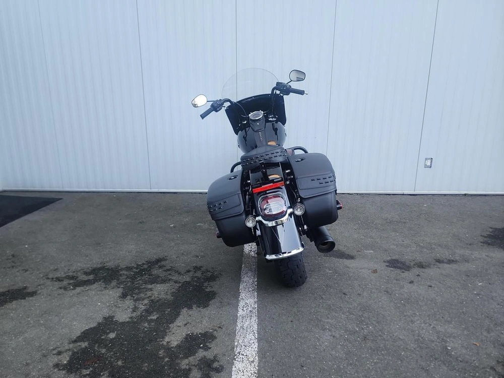 2025 Harley-davidson Flhc - Heritage Classic alt