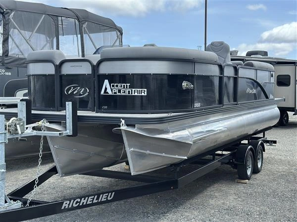 2022 Manitou Oasis 23 Rf Vp alt