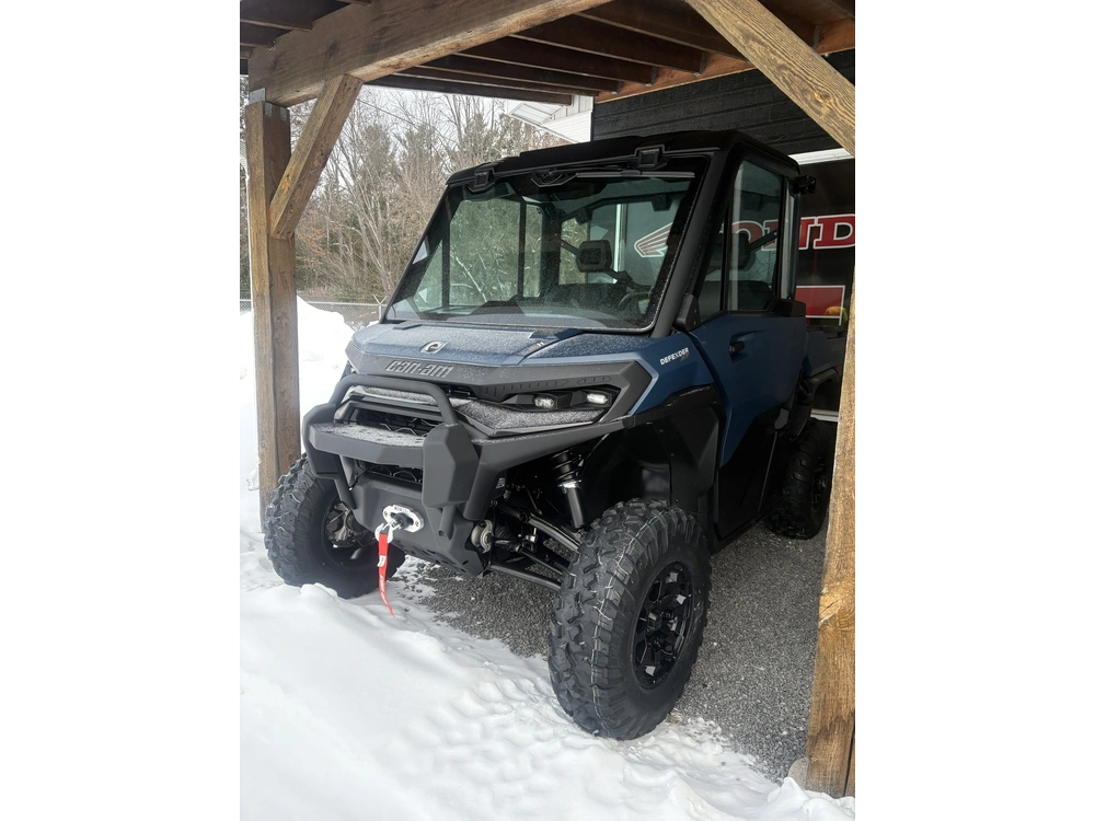 2026 Can-am Def Xt Cab Hd11 alt