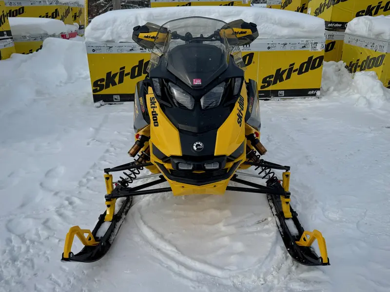 2024 Ski-Doo MXZ XRS COMPETITION PACKAGE 850 E-TEC TURBO R W/10.25" TOUCHSCREEN