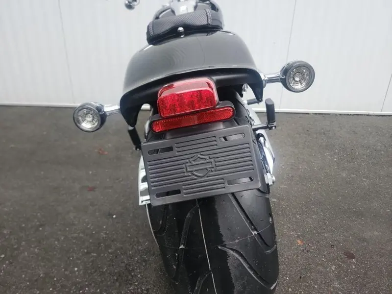2026 Harley-Davidson FXBR - Breakout® thumbnail 19