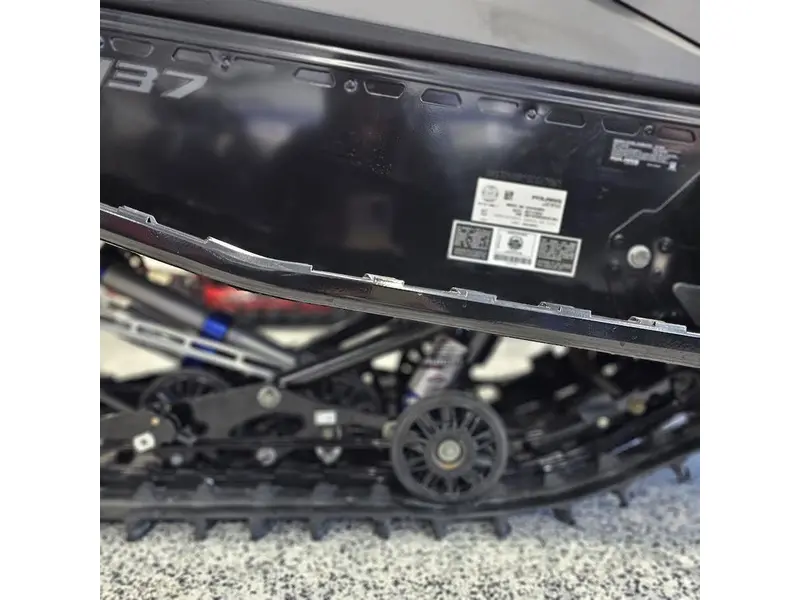 2025 Polaris 850 INDY VR1 137