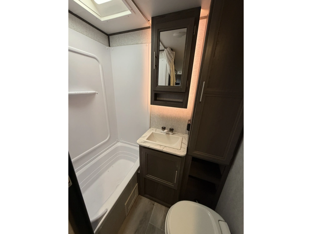 Kodiak 198bhsl 2020 alt