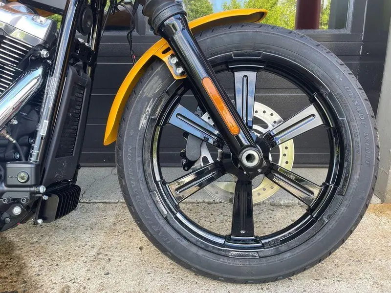 2025 Harley-Davidson FXBB - Street Bob® thumbnail 5