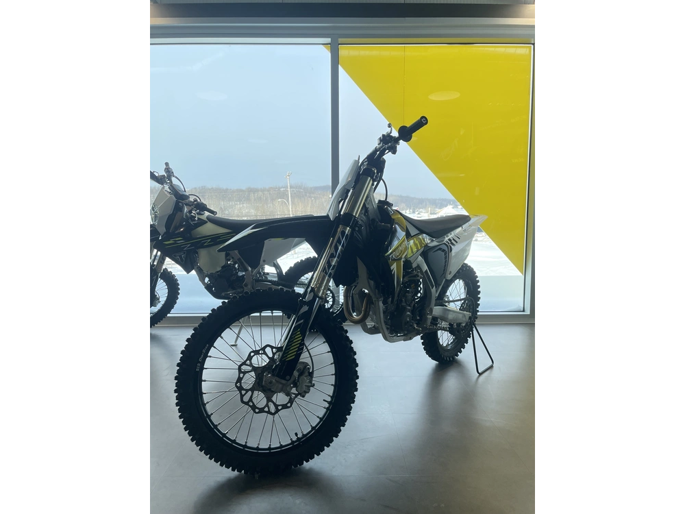 Triumph Tf 250-x 2024 alt