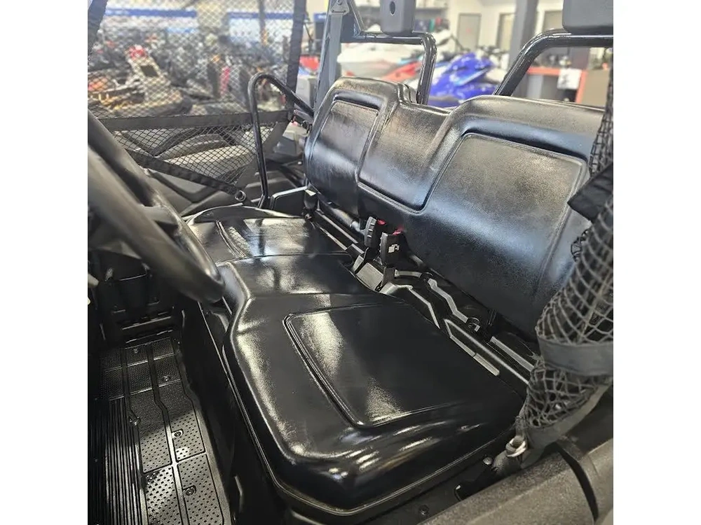 2025 Honda Pioneer 700 alt