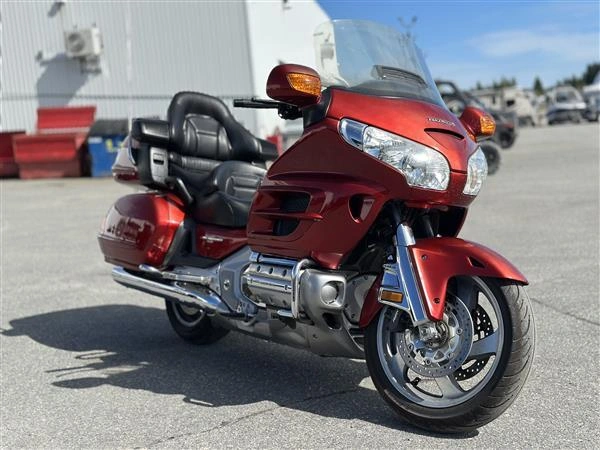 Honda Gl1800 2008 alt