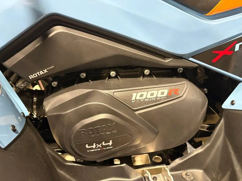 2026 Can-Am Renegade X mr 1000R thumbnail 9