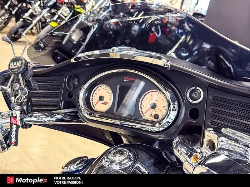 2014 Indian Motorcycle chieftain CLASSIC thumbnail 7