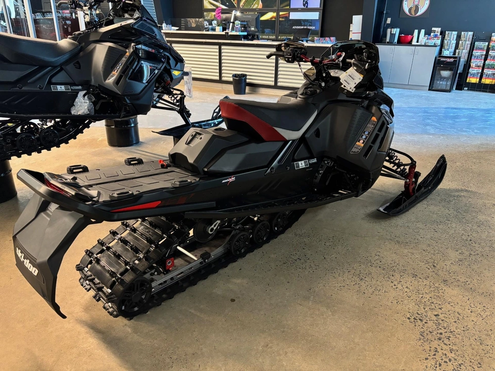 Ski-doo Renegade Enduro 900 R 2025 alt