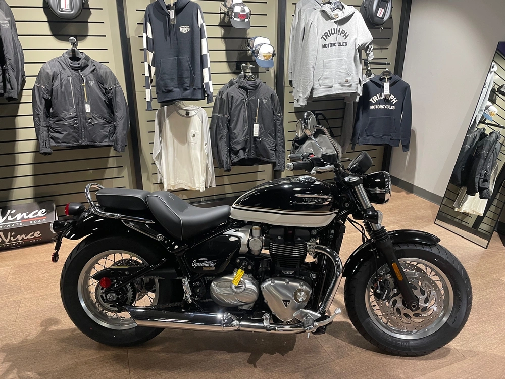 2026 Triumph Bonneville Speedmaster - Sapp Black / Crystal White alt