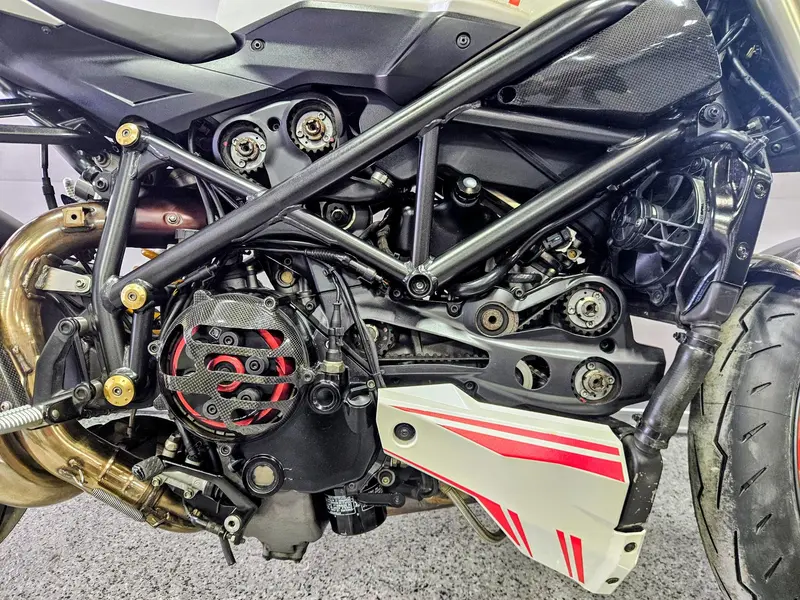 2010 Ducati STREET FIGHTER S 1098 thumbnail 6