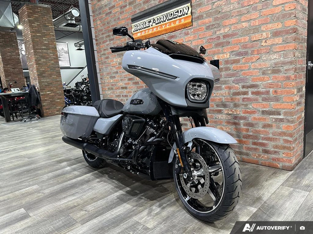 2026 Harley-davidson Street Glide alt