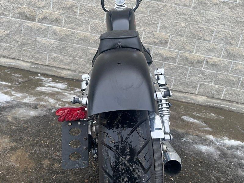 2013 Harley-davidson Xl1200v - Sportster® Seventy-two™ alt