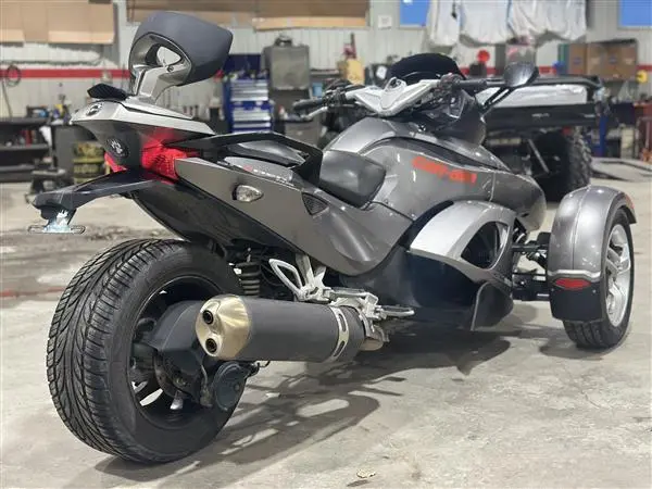 Can-Am SPYDER RS 990 2011