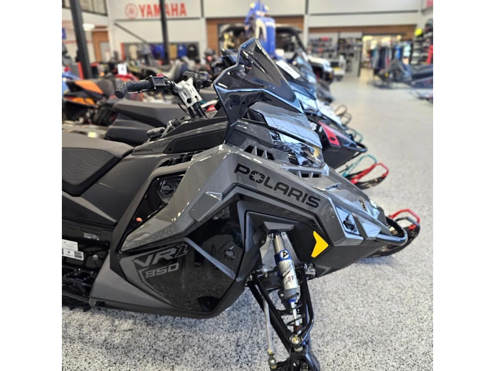 2025 Polaris 850 Indy Vr1 137 alt
