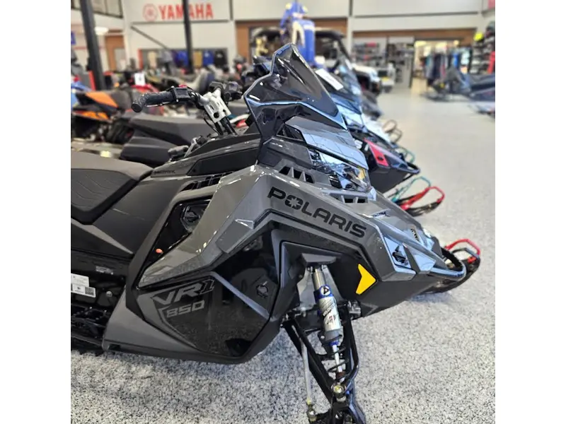 2025 Polaris 850 INDY VR1 137