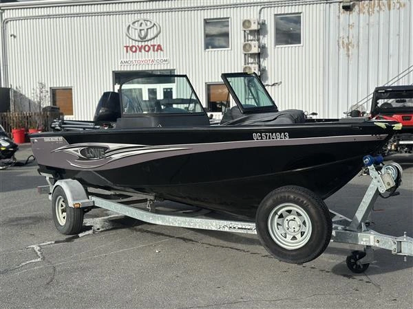 Lowe Boats Lowe Fishing Machine 1810 Pro 2017 alt