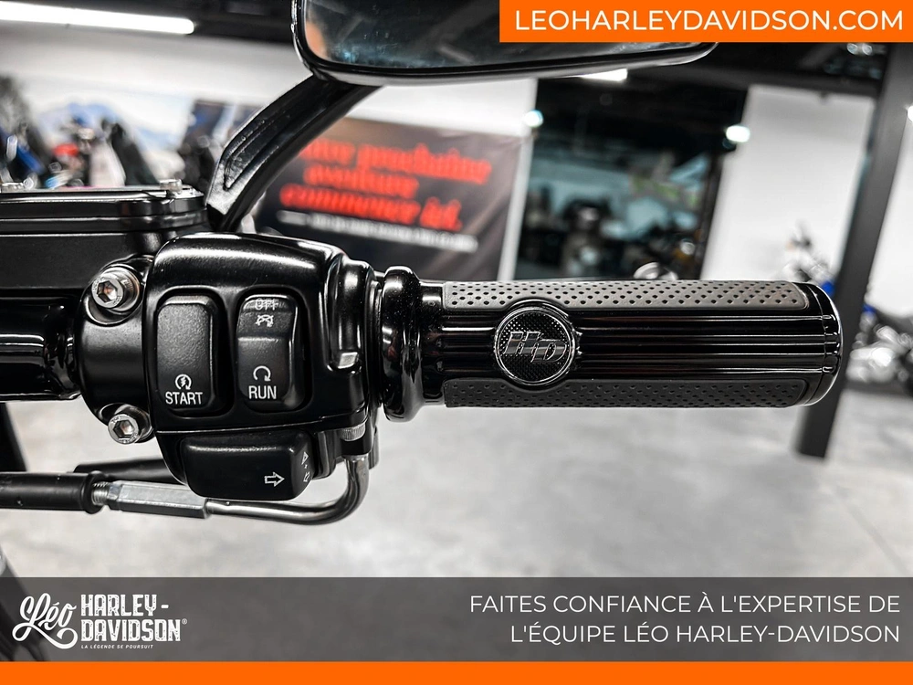 Harley-davidson Flstfb Fat Boy Lo 2010 alt