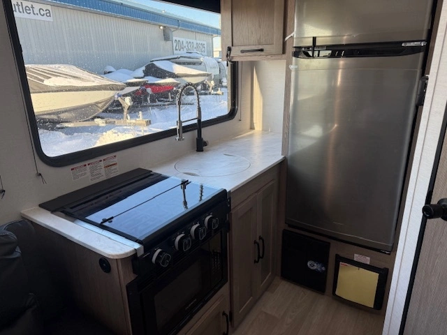 2026 Gulf Stream 228sb alt