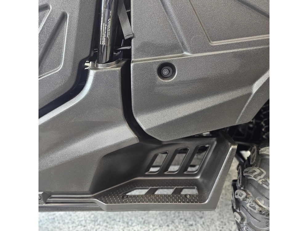 2025 Honda Pioneer 1000 Base alt