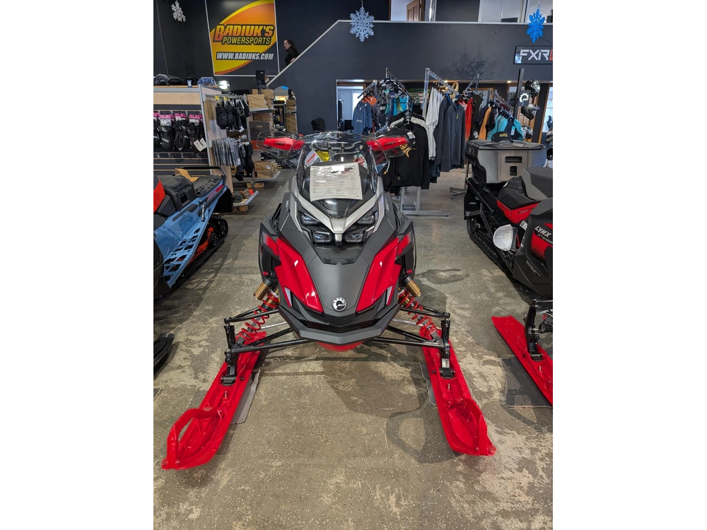 2026 Lynx Xterrain Re 850 E-tec 10.25 Ts alt